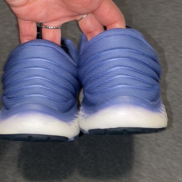 New balance 520 running shoe women’s 11 - Picture 3 of 6